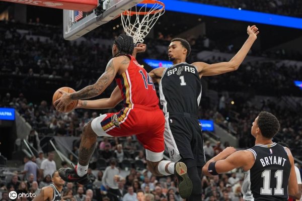 红启网 文班18+18墨菲空砍41分 马刺8人上双胜鹈鹕